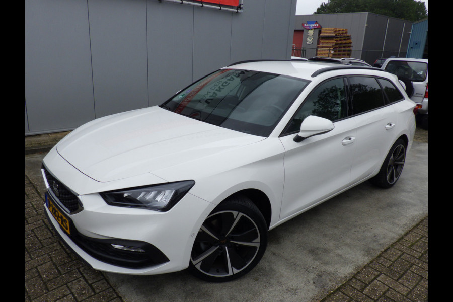 Seat Leon Sportstourer 1.0 eTSI Hybrid Style Business Intense, AUT, Camera, Cruise!