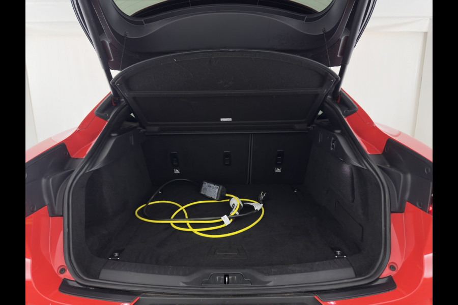 Jaguar I-PACE EV400 First Edition 90 kWh {SoH-90%} Aut. *PANO | HEAD-UP | LEATHER | FULL-LED | HEATED-SPORTSEATS | MEMORY-PACK | BLIND-SPOT | MERIDIAN-SOUND | DIGI-COCKPIT | PRIVACY-GLASS | AMBIENT-LIGHT | CAMERA | KEYLESS | 22''ALU*