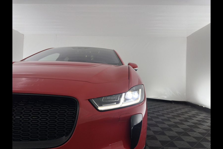 Jaguar I-PACE EV400 First Edition 90 kWh {SoH-90%} Aut. *PANO | HEAD-UP | LEATHER | FULL-LED | HEATED-SPORTSEATS | MEMORY-PACK | BLIND-SPOT | MERIDIAN-SOUND | DIGI-COCKPIT | PRIVACY-GLASS | AMBIENT-LIGHT | CAMERA | KEYLESS | 22''ALU*