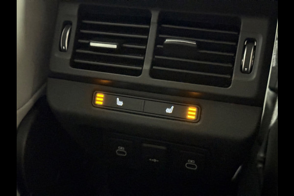 Land Rover Range Rover Evoque 1.5 P300e AWD Autobiography R Dynamic | Pano | Stoelverwarming | Camera | Led | Carplay