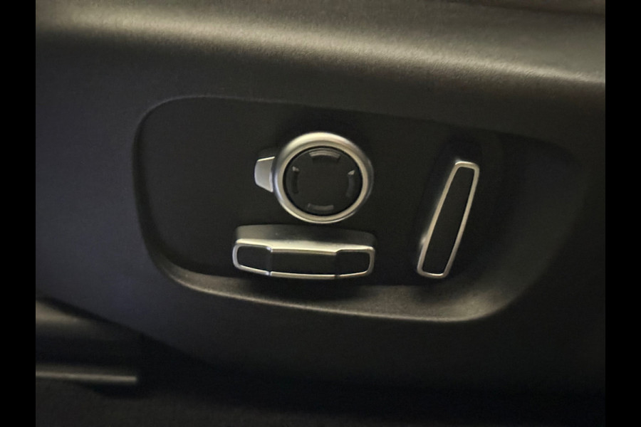 Land Rover Range Rover Evoque 1.5 P300e AWD Autobiography R Dynamic | Pano | Stoelverwarming | Camera | Led | Carplay