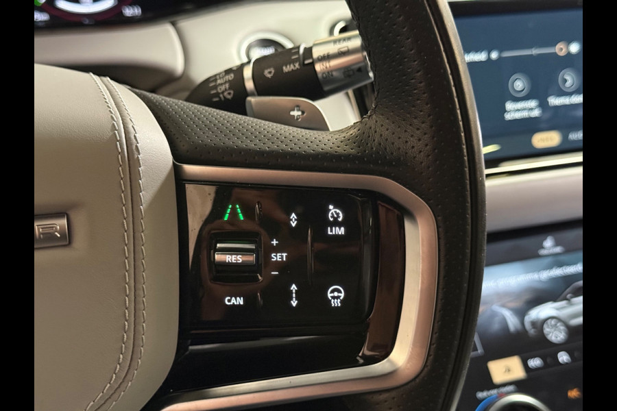 Land Rover Range Rover Evoque 1.5 P300e AWD Autobiography R Dynamic | Pano | Stoelverwarming | Camera | Led | Carplay