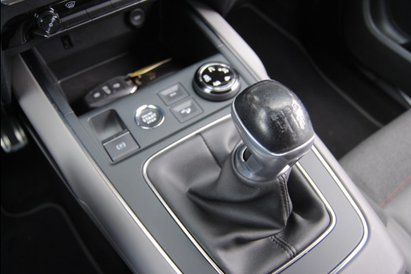Citroën C5 Aircross 1.2 PureTech Shine \\ Apple carplay | Camera