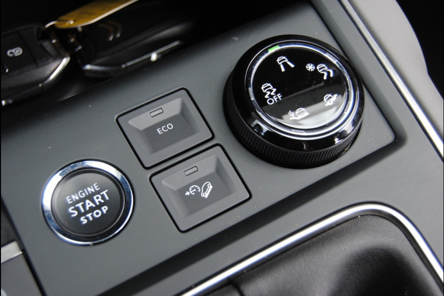 Citroën C5 Aircross 1.2 PureTech Shine \\ Apple carplay | Camera