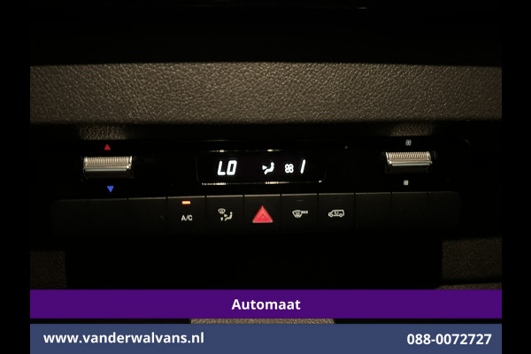 Mercedes-Benz Sprinter 317 CDI 170pk 9G-Tronic Automaat L2H2 Euro6 Airco | Camera | Navigatie | Adaptieve Cruisecontrol | LED Chauffeursstoel, Stoelverwarming, Parkeersensoren, Bijrijdersbank