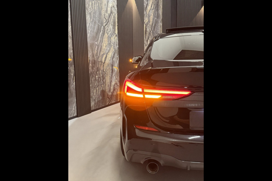 BMW 2 Serie Gran Coupé 218i High Ex M-Sport|PANO|SFEER|VIRTUAL|BOMVOL!