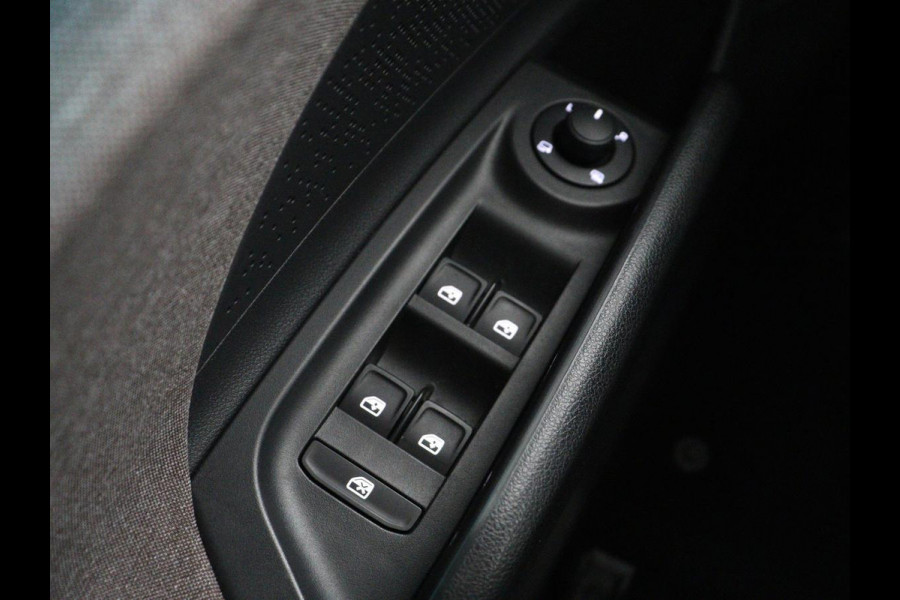 Škoda Enyaq iV 60 | SOH 93,2% | Cruise control | Carplay | Navigatie | Camera | Park assist | Sfeerverlichting | Virtueel dashboard | 19" velgen