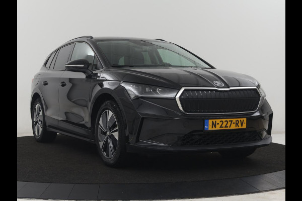 Škoda Enyaq iV 60 | SOH 93,2% | Cruise control | Carplay | Navigatie | Camera | Park assist | Sfeerverlichting | Virtueel dashboard | 19" velgen