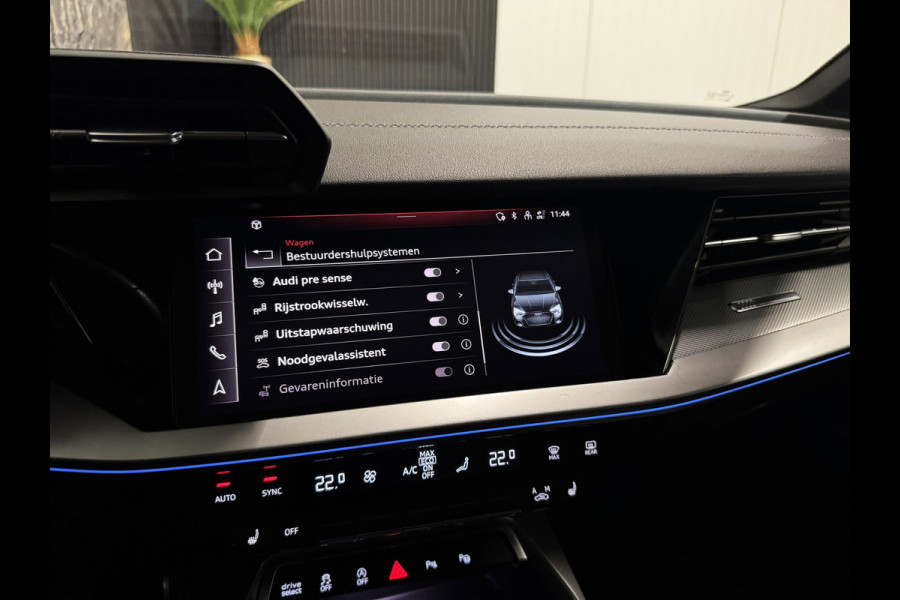 Audi A3 LIMOUSINE 35 TFSI S-line Black Optic|PANO|VIRTUAL|KUIPSTOELEN RS|MEMORY|HEAD UP
