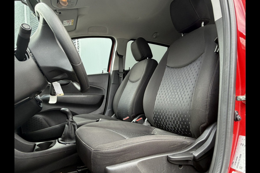 Opel KARL BWJ 2019 | 1.0 74PK Rocks Online Ed. | AIRCO | NAVI | LICHTMETAAL | PDC | DONKER GLAS | CARPLAY |
