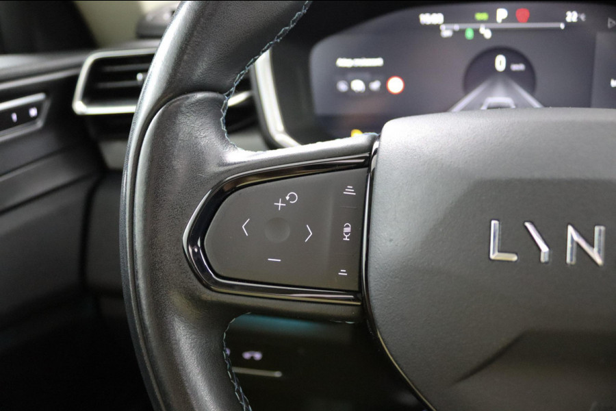Lynk & Co 01 1.5*PLUG-IN*NAVI*PANO*CAM*ACC*CARPLAY*ECC*LED*