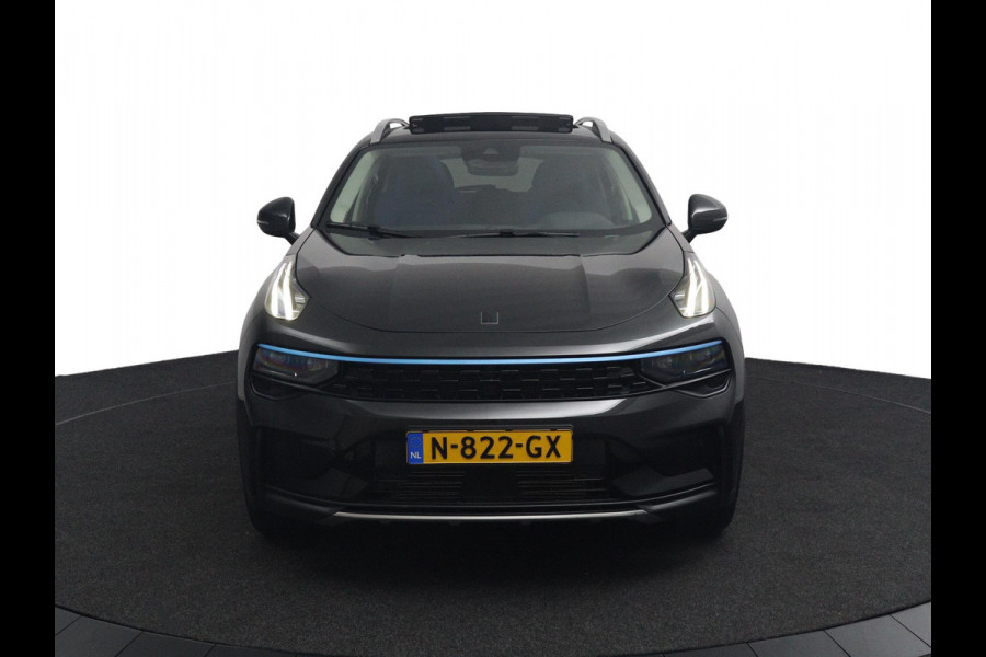 Lynk & Co 01 1.5*PLUG-IN*NAVI*PANO*CAM*ACC*CARPLAY*ECC*LED*