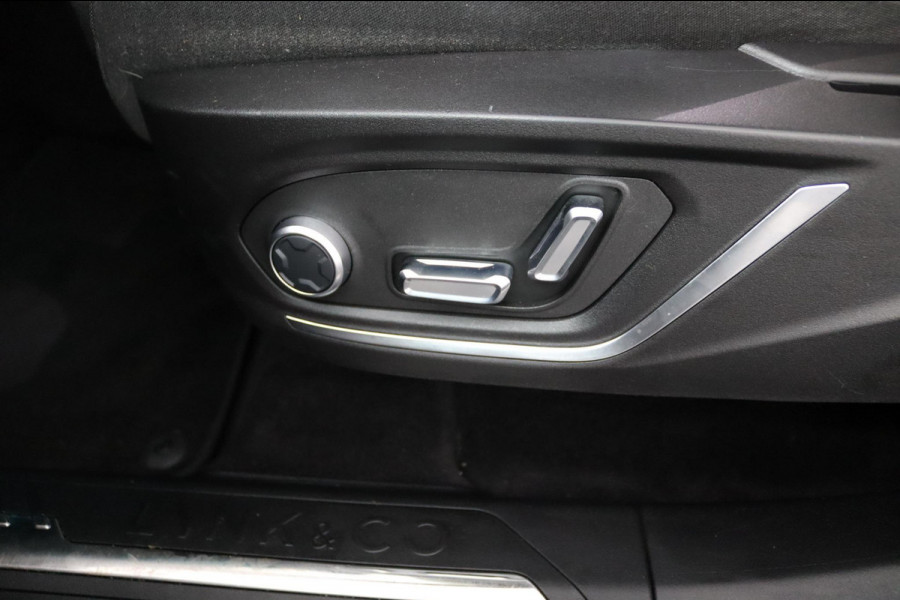 Lynk & Co 01 1.5*PLUG-IN*NAVI*PANO*CAM*ACC*CARPLAY*ECC*LED*