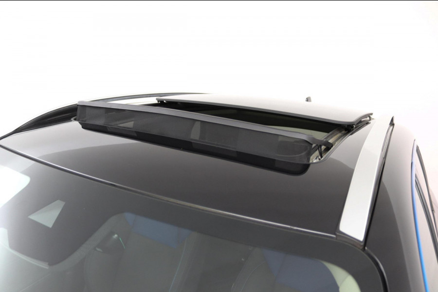 Lynk & Co 01 1.5*PLUG-IN*NAVI*PANO*CAM*ACC*CARPLAY*ECC*LED*