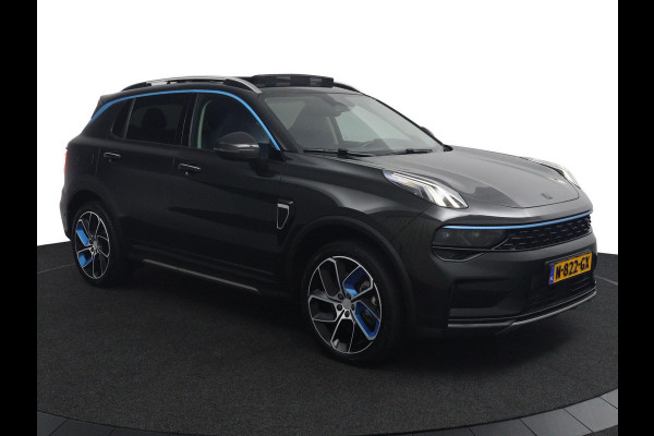 Lynk & Co 01 1.5*PLUG-IN*NAVI*PANO*CAM*ACC*CARPLAY*ECC*LED*