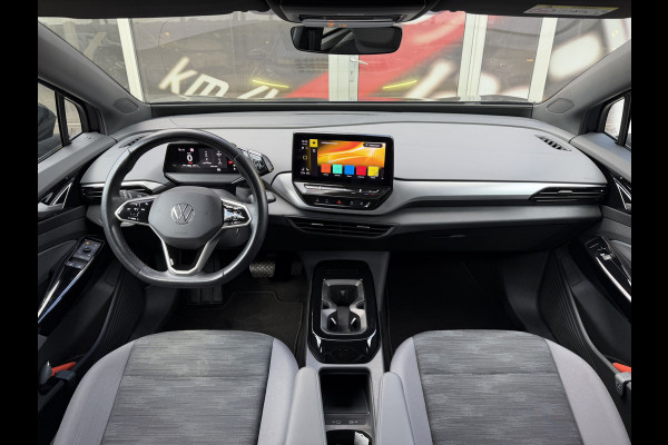 Volkswagen ID.4 Life 77 kWh / Trekhaak / Adapt. Cruise / Carplay / SoH 87% / PDC V+A / Stoel verwarming