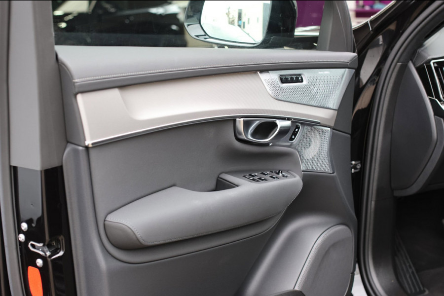 Volvo XC90 2.0 T8 Plug-in hybrid AWD Ultra Dark *Pano*B&W*Luchtvering*
