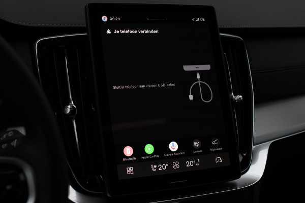 Volvo XC90 2.0 T8 Plug-in hybrid AWD Ultra Dark *Pano*B&W*Luchtvering*