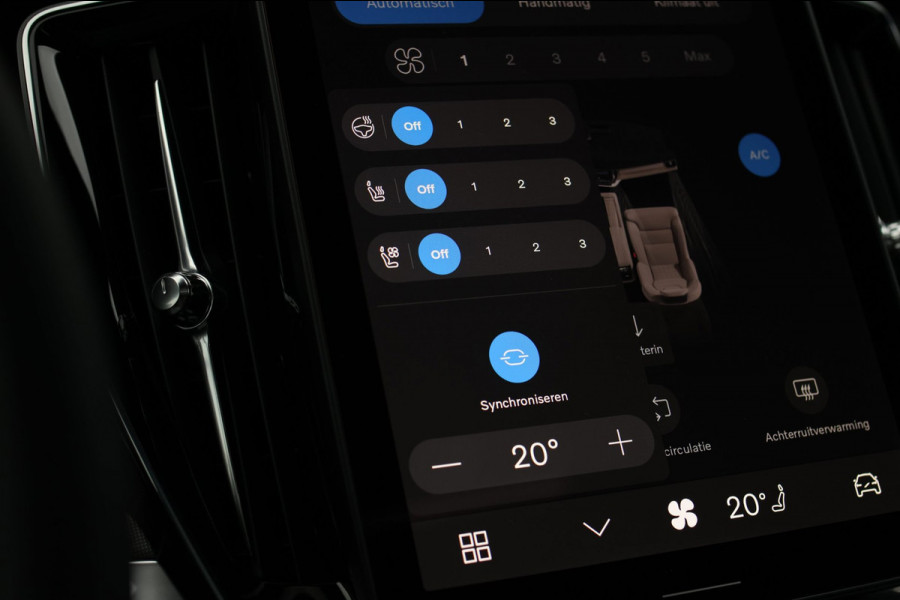 Volvo XC90 2.0 T8 Plug-in hybrid AWD Ultra Dark *Pano*B&W*Luchtvering*