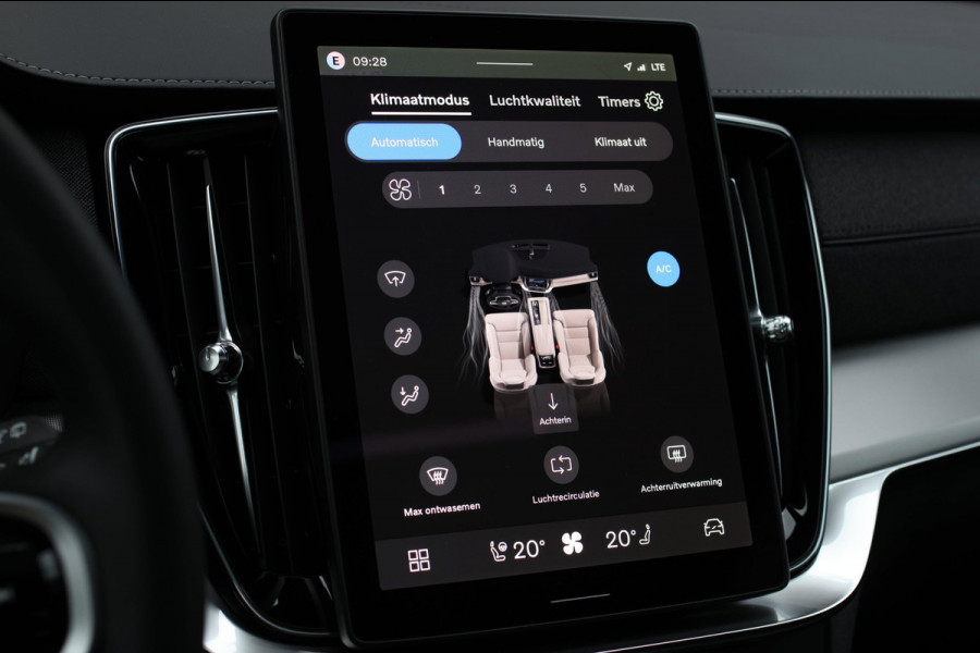 Volvo XC90 2.0 T8 Plug-in hybrid AWD Ultra Dark *Pano*B&W*Luchtvering*