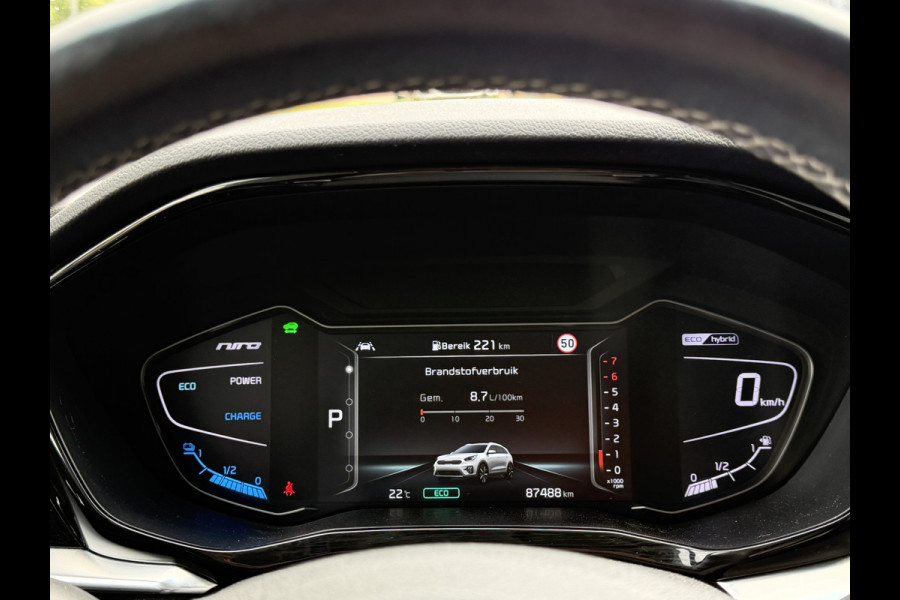Kia Niro BWJ 2021 | 1.6 142PK Hybrid ExecutiveLine | TREKHAAK | LEER | SCHUIFDAK | STOEL&STUUR VERW | STOEL VENTILATIE | CARPLAY | CAMERA |