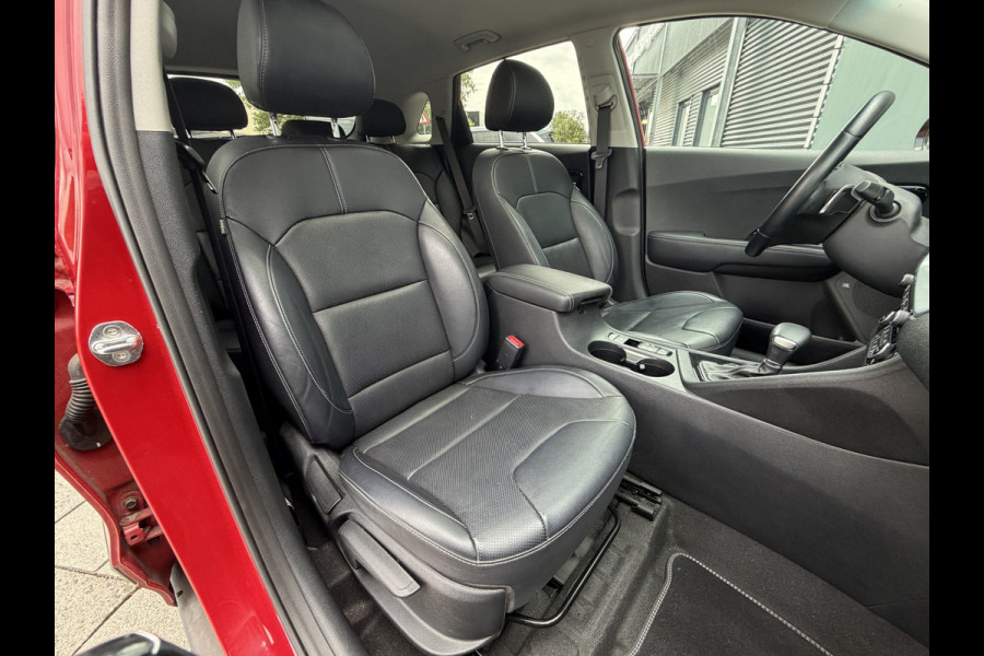 Kia Niro BWJ 2021 | 1.6 142PK Hybrid ExecutiveLine | TREKHAAK | LEER | SCHUIFDAK | STOEL&STUUR VERW | STOEL VENTILATIE | CARPLAY | CAMERA |