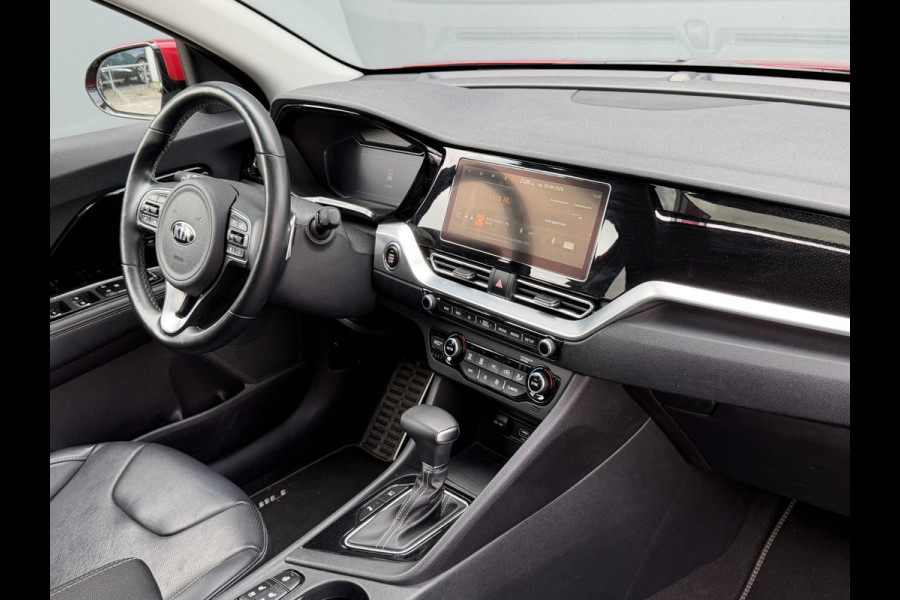 Kia Niro BWJ 2021 | 1.6 142PK Hybrid ExecutiveLine | TREKHAAK | LEER | SCHUIFDAK | STOEL&STUUR VERW | STOEL VENTILATIE | CARPLAY | CAMERA |