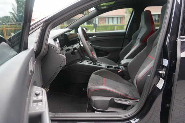 Volkswagen Golf 8 GTI Clubsport DSG Pano/HUD/IQ/H&R/300PK