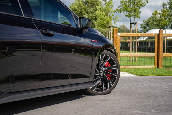 Volkswagen Golf 8 GTI Clubsport DSG Pano/HUD/IQ/H&R/300PK
