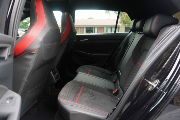 Volkswagen Golf 8 GTI Clubsport DSG Pano/HUD/IQ/H&R/300PK