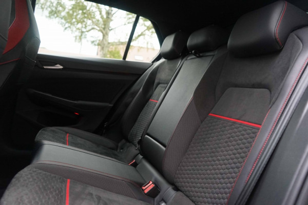 Volkswagen Golf 8 GTI Clubsport DSG Pano/HUD/IQ/H&R/300PK
