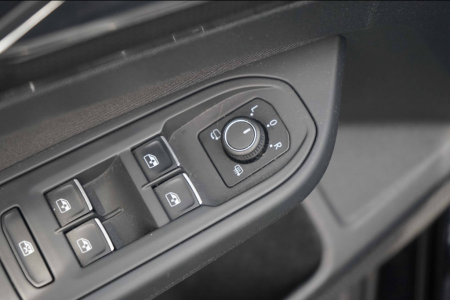 Volkswagen Golf 8 GTI Clubsport DSG Pano/HUD/IQ/H&R/300PK