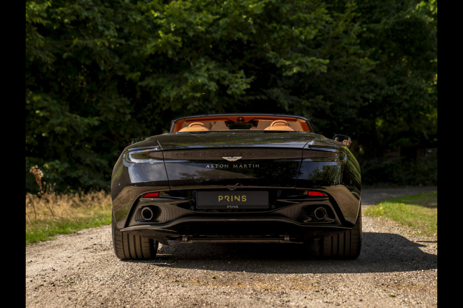 Aston Martin DB12 Volante 4.0 V8
