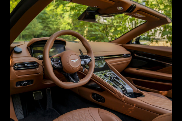Aston Martin DB12 Volante 4.0 V8