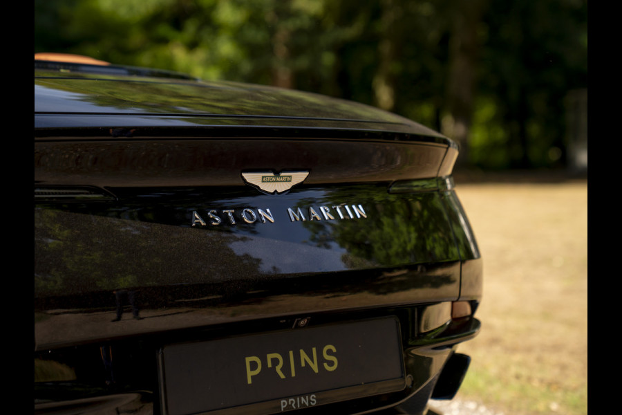 Aston Martin DB12 Volante 4.0 V8