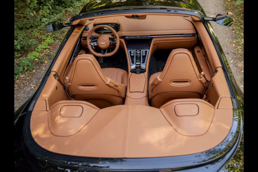 Aston Martin DB12 Volante 4.0 V8