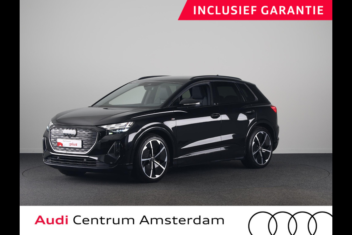 Audi Q4 e-tron 50 quattro S edition 77 kWh Lederen bekleding | 21 inch lichtmetalen velgen | Parkeercamera | Navigatie