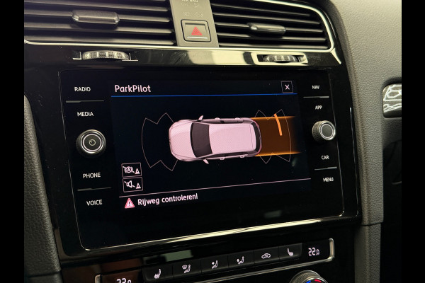 Volkswagen Golf 1.5 TSI Join CarPlay Trekhaak