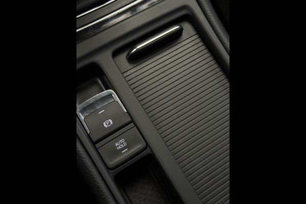 Volkswagen Golf 1.5 TSI Join CarPlay Trekhaak