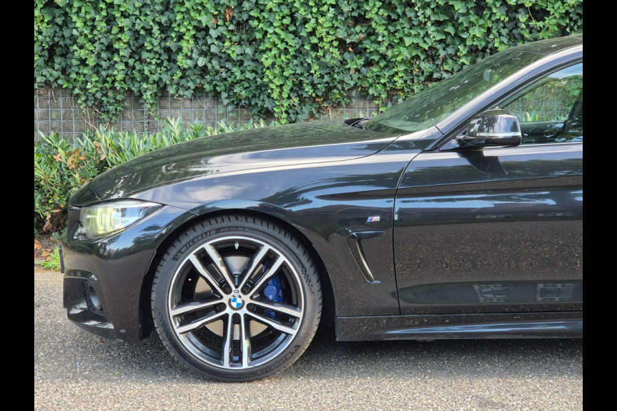 BMW 4 Serie Gran Coupé 420i M Sport High Ex Pano CarPlay Keyless Hifi Camera Shadow Line 19inch M Velgen 420i High Executive