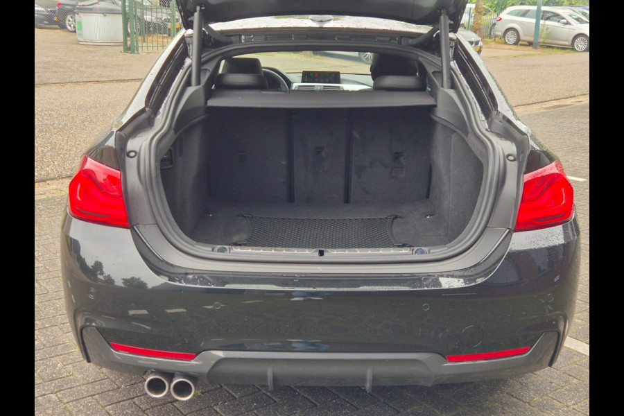 BMW 4 Serie Gran Coupé 420i M Sport High Ex Pano CarPlay Keyless Hifi Camera Shadow Line 19inch M Velgen 420i High Executive