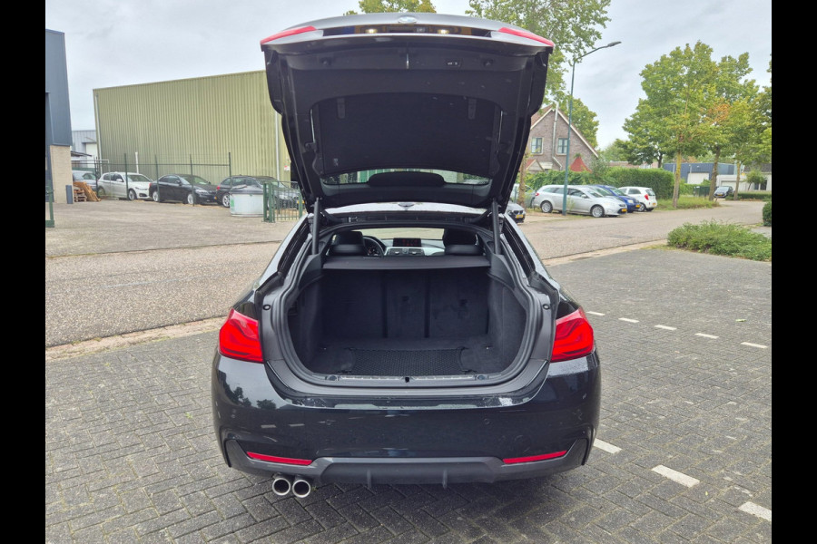 BMW 4 Serie Gran Coupé 420i M Sport High Ex Pano CarPlay Keyless Hifi Camera Shadow Line 19inch M Velgen 420i High Executive
