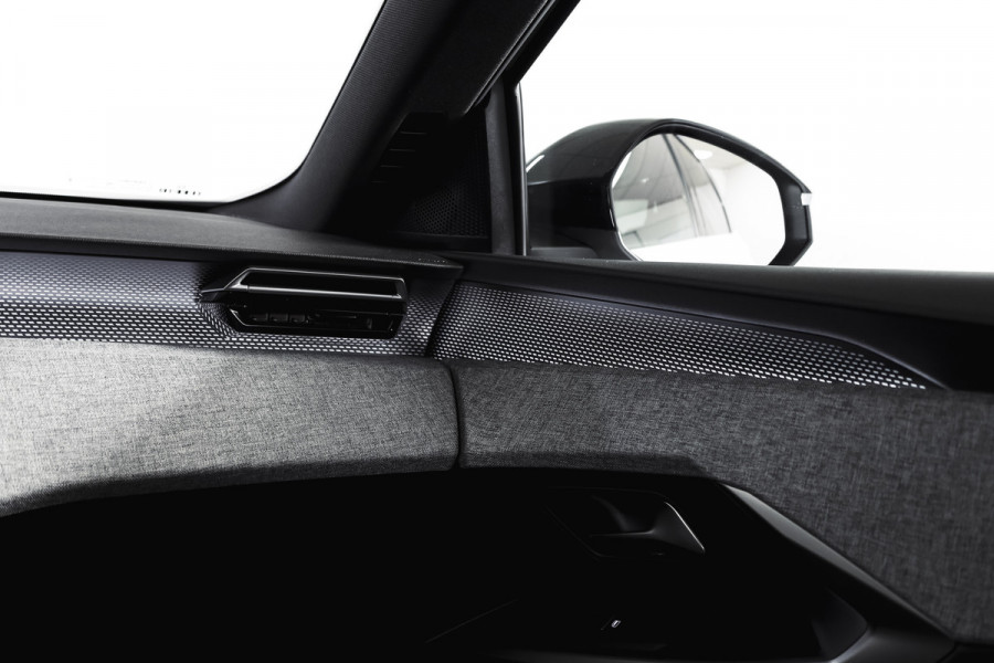Peugeot 5008 1.2 Hybrid 145 GT 7-pers | Dig. Cockpit | Adapt. Cruise | Stoel-+Stuurverw. | PDC | 360 Camera | NAV + App. Connect | ECC | Elek. Klep | LM 19" | 7733