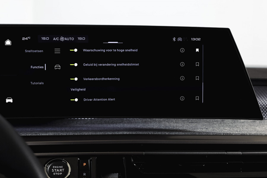 Peugeot 5008 1.2 Hybrid 145 GT 7-pers | Dig. Cockpit | Adapt. Cruise | Stoel-+Stuurverw. | PDC | 360 Camera | NAV + App. Connect | ECC | Elek. Klep | LM 19" | 7733