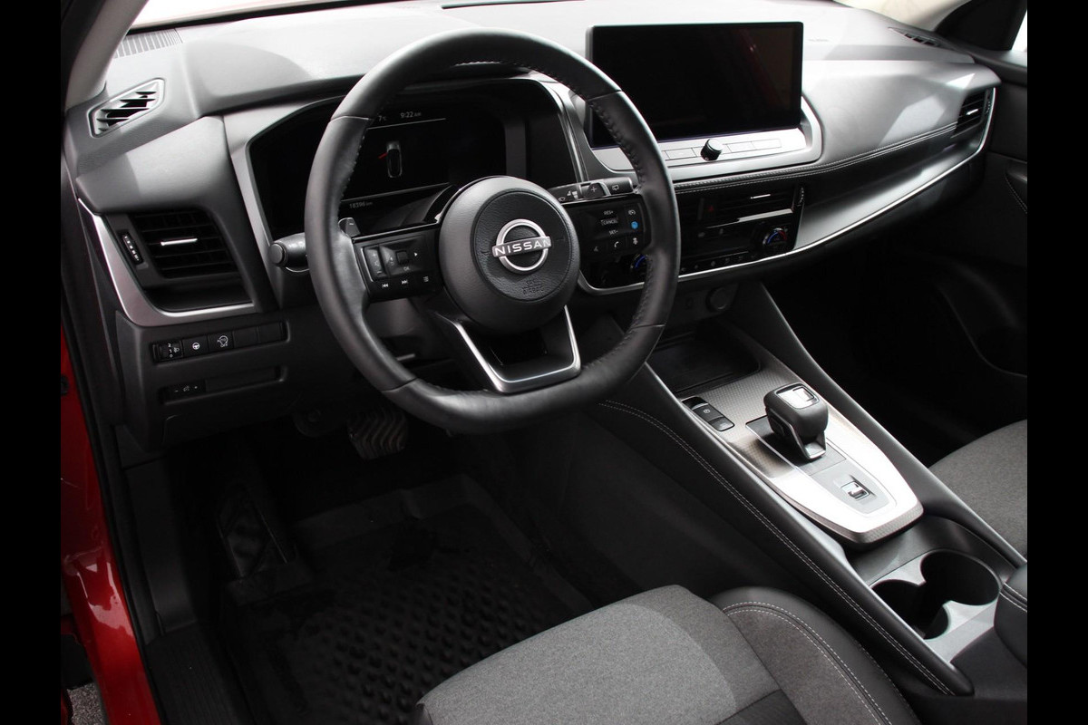 Nissan QASHQAI 1.3 MHEV Automaat N-Connecta Navigatie Climate Control Sfeerverlichting Camera 360 Led Dab Verwarmde voorstoelen Adaptieve Cruise Control Digitale Cockpit Lichtmetalen Velgen