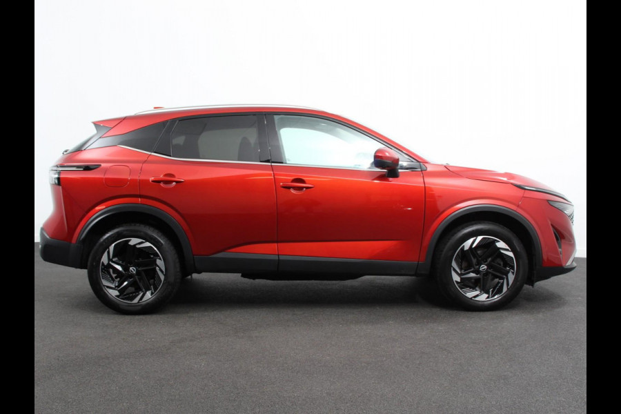 Nissan QASHQAI 1.3 MHEV Automaat N-Connecta Navigatie Climate Control Sfeerverlichting Camera 360 Led Dab Verwarmde voorstoelen Adaptieve Cruise Control Digitale Cockpit Lichtmetalen Velgen