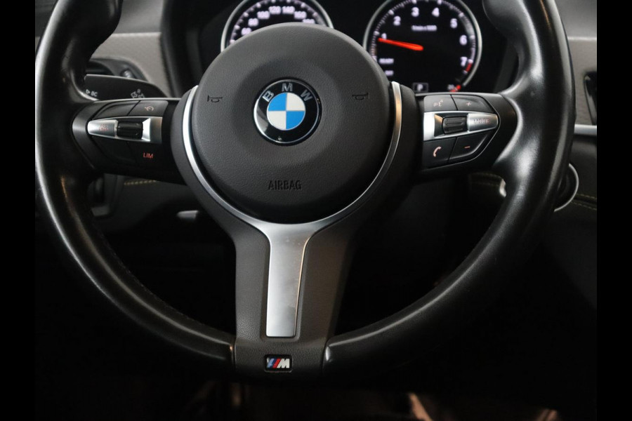 BMW X2 sDrive20i High Executive M-sport | Sportstoelen | Alcantara | Climate control | Full LED | Stoelverwarming | Cruise control | Park assist | Sfeerverlichting | 19'' |