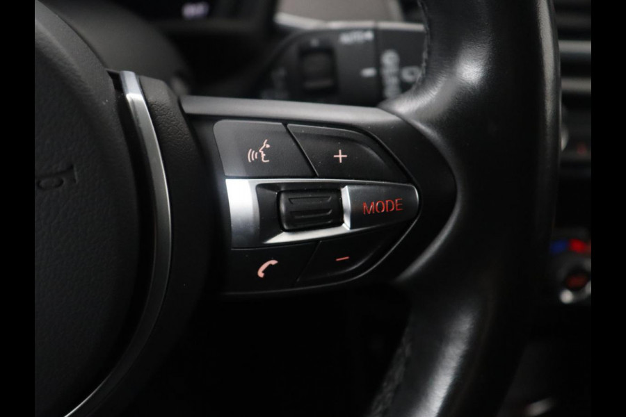 BMW X2 sDrive20i High Executive M-sport | Sportstoelen | Alcantara | Climate control | Full LED | Stoelverwarming | Cruise control | Park assist | Sfeerverlichting | 19'' |