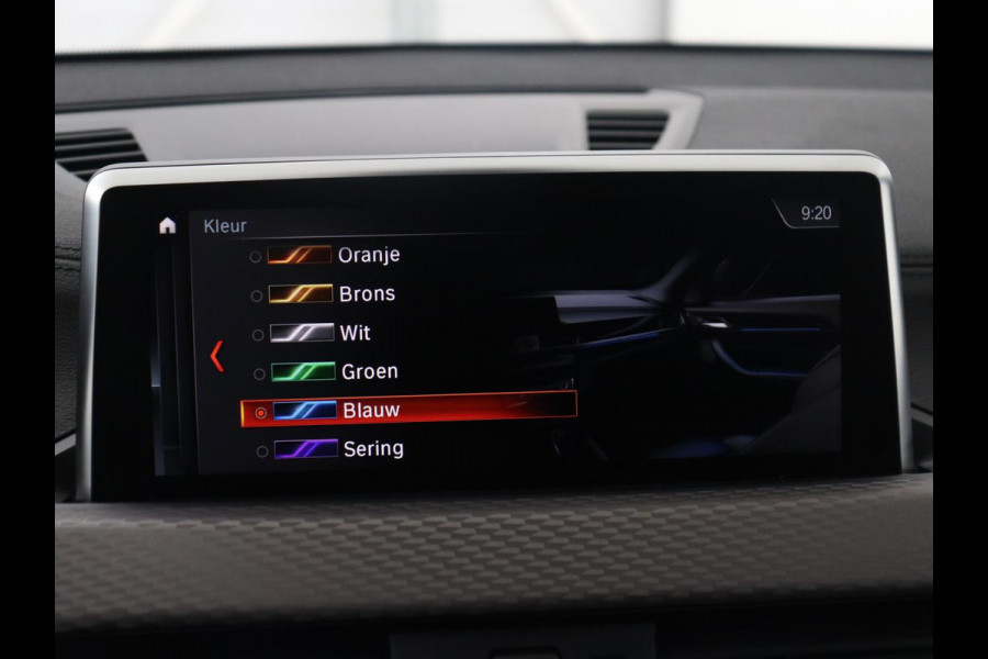 BMW X2 sDrive20i High Executive M-sport | Sportstoelen | Alcantara | Climate control | Full LED | Stoelverwarming | Cruise control | Park assist | Sfeerverlichting | 19'' |