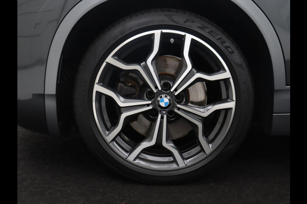 BMW X2 sDrive20i High Executive M-sport | Sportstoelen | Alcantara | Climate control | Full LED | Stoelverwarming | Cruise control | Park assist | Sfeerverlichting | 19'' |